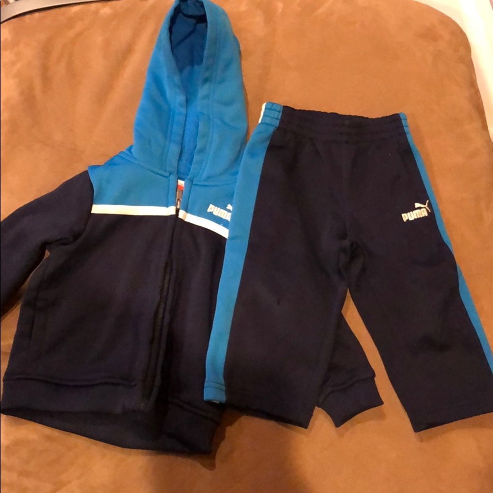 PUMA sweatsuit